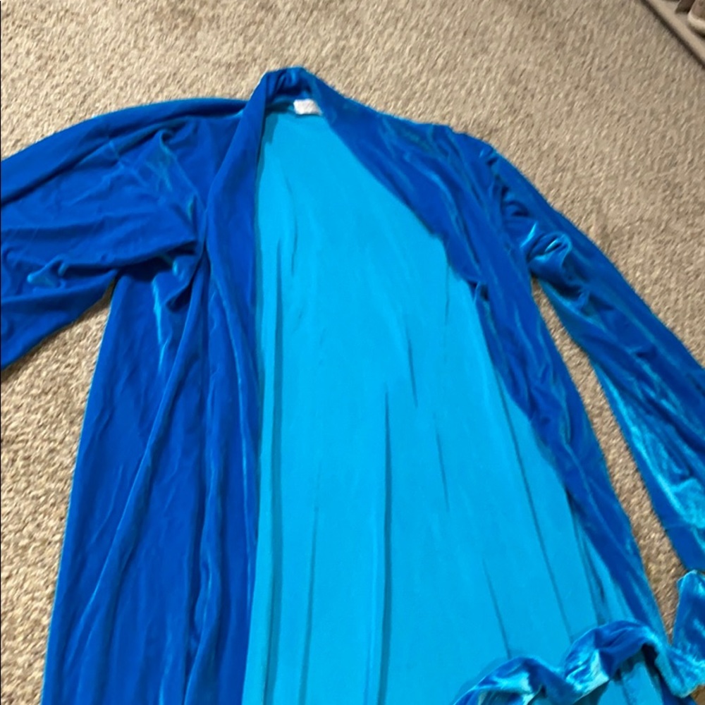 Laina Rauma velvet robe